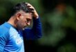 Kriket Kapten Cricket Super Kings Dhoni tidak tergesa gesa untuk menentukan masa