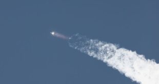 SpaceX Starship launch presumed failed minutes after reaching space