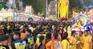 Almost two million flood Batu Caves