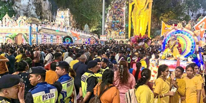 Almost two million flood Batu Caves