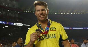 Cricket Cricket Mould breaker Warner bows out on his own terms