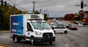 Driverless truck companies plan to ditch human copilots in 2024