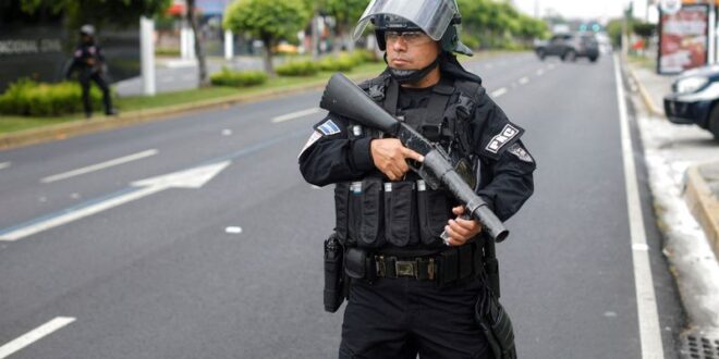 El Salvador says murders fell 70 in 2023 as it