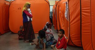 Floods Number of evacuees rises in Tganu Johor unchange in