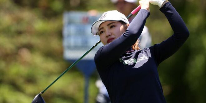 Golf Ayaka Furue holds first round lead at LPGA season opener