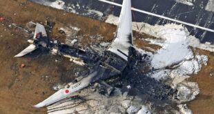 How Japan Airlines crew led 367 passengers to safety from