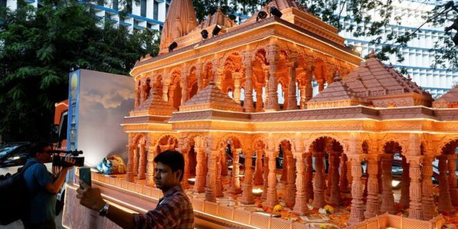 Indian devotees splurge on jets gold idols as Hindu temple