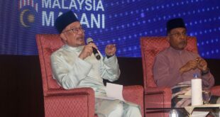 Its better to master more than one language says Anwar