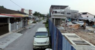 Klang folk unhappy over project opposite their homes