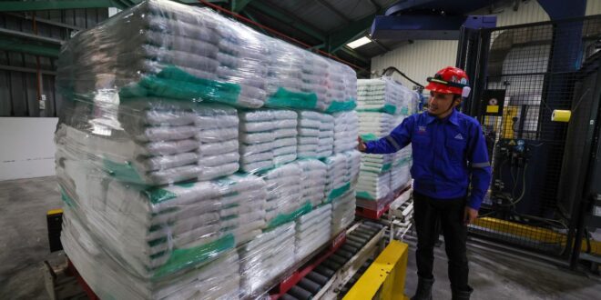 Labuan receives sugar supply after week long shortage