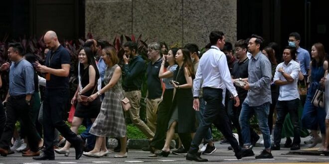 More Singapore professionals seeking to change jobs