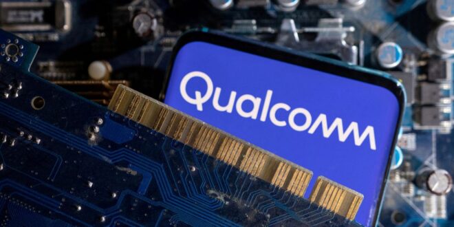 Qualcomm unveils chip for mixed reality to compete with Apples