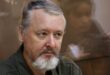 Russian prosecutor seeks long jail term for nationalist Putin critic