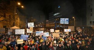 Slovaks rally against plan to disband graft prosecutors office