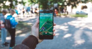 Techs and the city Pros and cons of augmented reality