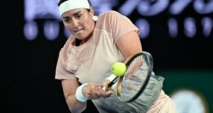 Tennis Tennis Jabeur shocked contenders cruise in rain soaked Melbourne