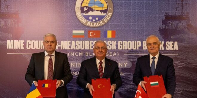 Turkey Romania Bulgaria ink deal to clear floating Black Sea