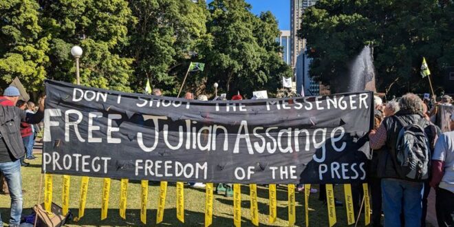 Australia PM backs parliament motion calling for Julian Assanges release