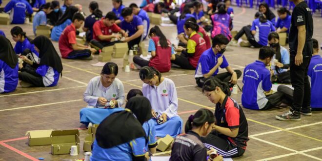 PETRONAS gives 120 Sabah students exposure to career paths in