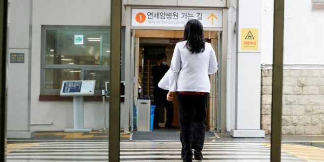 South Korea nurses to take on more medical work due