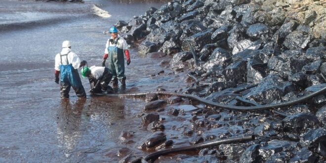 Tobagos tourism fishing hit as oil slick spreads across Caribbean