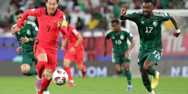 Zombie football keeps Son and South Korea alive at Asian