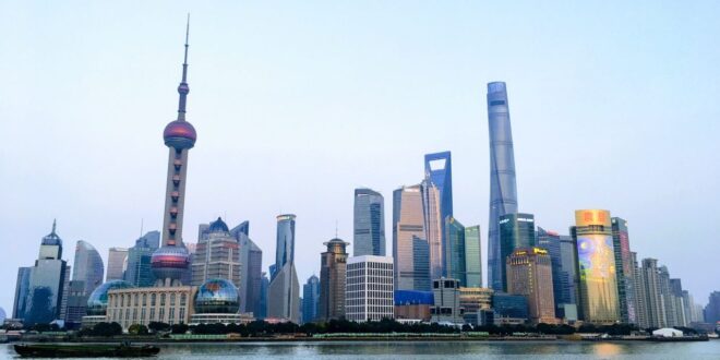 China opens up wider to foreign investors