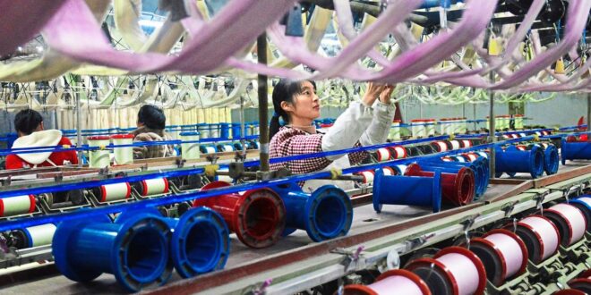 Chinas Feb factory activity shrinks for 5th month adding to