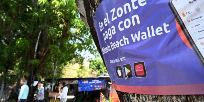 El Salvadors ‘Bitcoin Beach cheers cryptocurrency surge