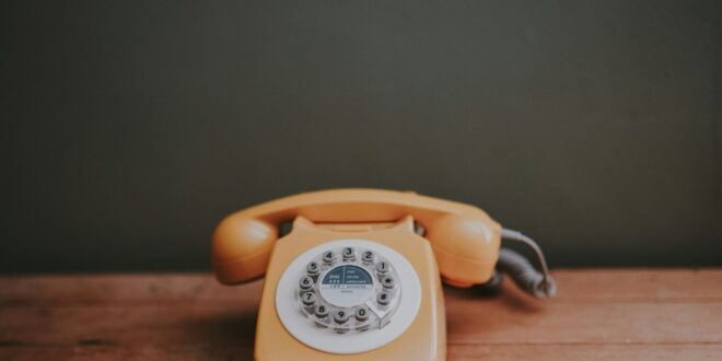 Landline users remain proudly ‘old fashioned in the digital age Do