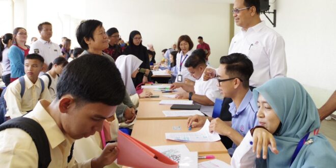 MRSM Ranau welcomes first batch of students