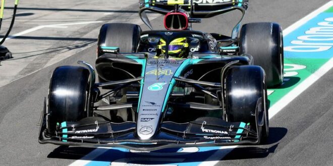 Motorsport Motor racing Double DNF in Australia is brutal for Mercedes