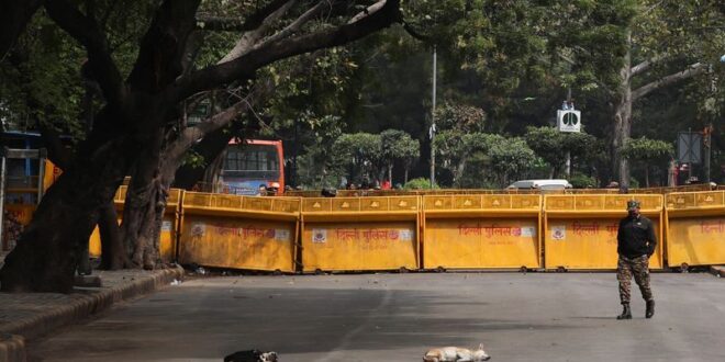 New Delhi steps up security ahead of rally by protesting