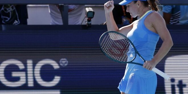 Tennis Tennis Wozniacki not feeling the love as Halep returns from