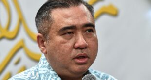 Aidilfitri Thousands expected to flood airports from Saturday says Loke