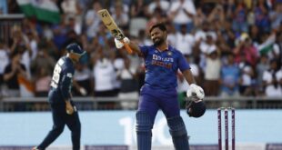 Cricket Cricket Indias Pant boosts his World Cup hopes with keeping