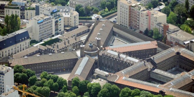 Drones deliver drugs food to French prison cells