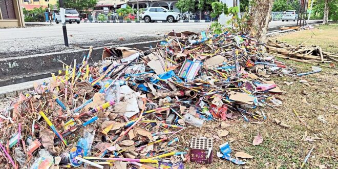 Fireworks junk dims villages sparkle