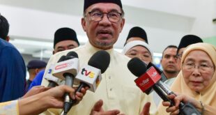 Gaza attack Anwar reaches out to Hamas leader to convey