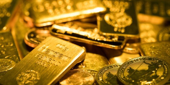 Gold slips over 1 as fears of wider Middle East