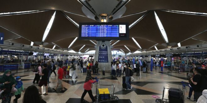 Middle East conflict may hurt aviation sector