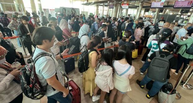 Mt Ruang eruption Air travellers in Kuching stranded as flights