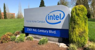 Seeking edge over rivals Intel first to assemble ASMLs next gen