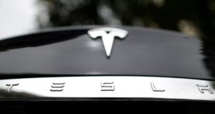 Toddler was able to start ‘defective Tesla and crashed into