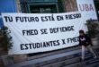 We will teach by candlelight Argentine students and teachers protest