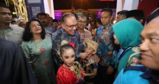 Anwar calls on youths to enhance uphold unity
