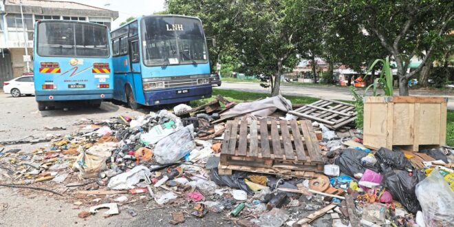 Councillor Dumping rampant in Bandar Teknologi Kajang due to lack