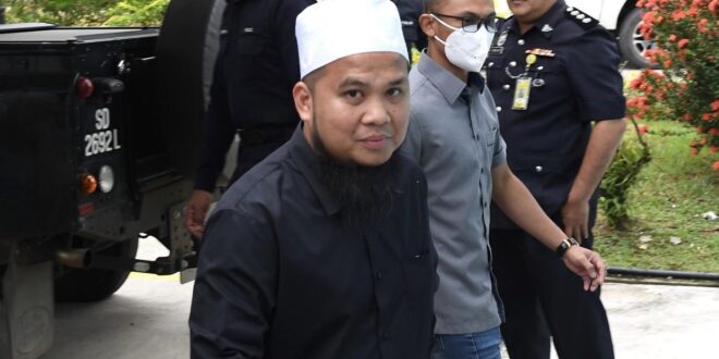 I filed police report to stop Ebit Lew says witness