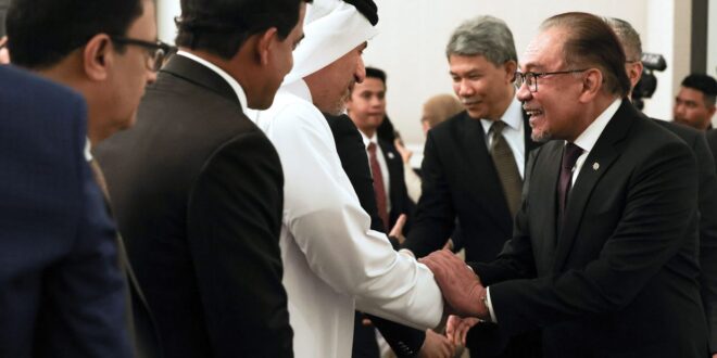 Malaysia Qatar hold talks on Palestine Israel conflict