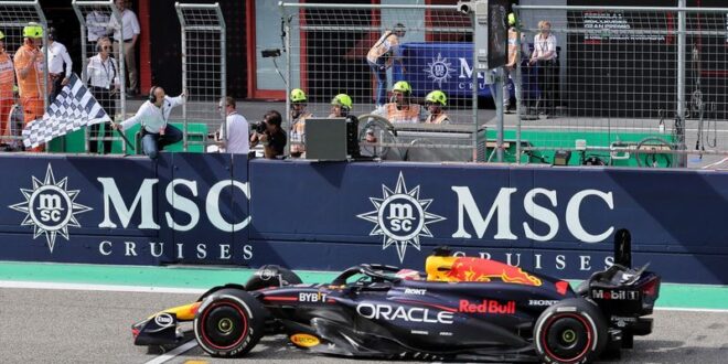 Motorsport Motor racing Verstappen holds off charging Norris to win at